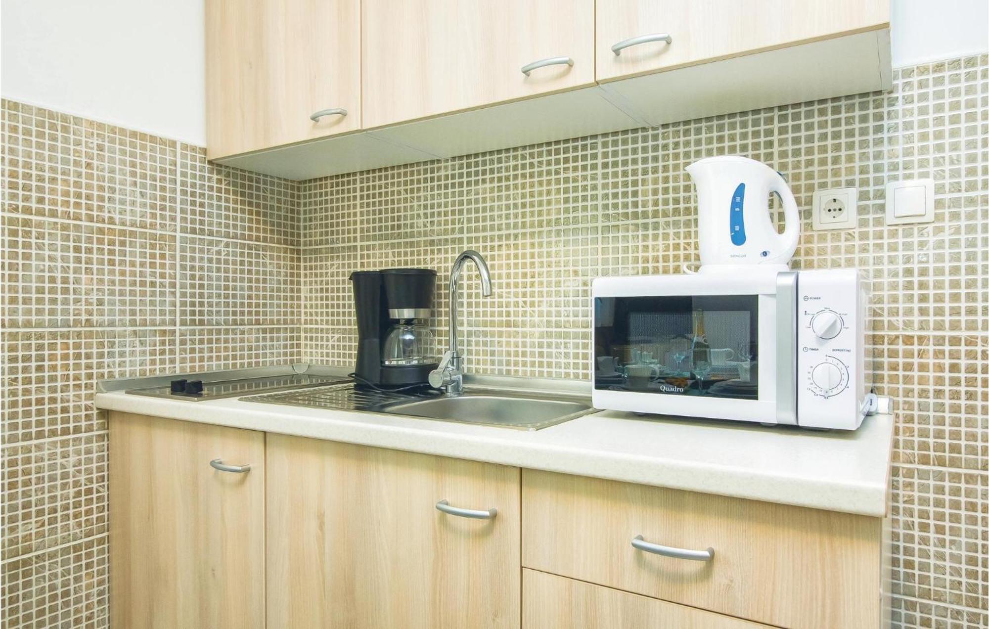 2 Bedroom Awesome Apartment In Mali Rat Sumpetar Exterior foto